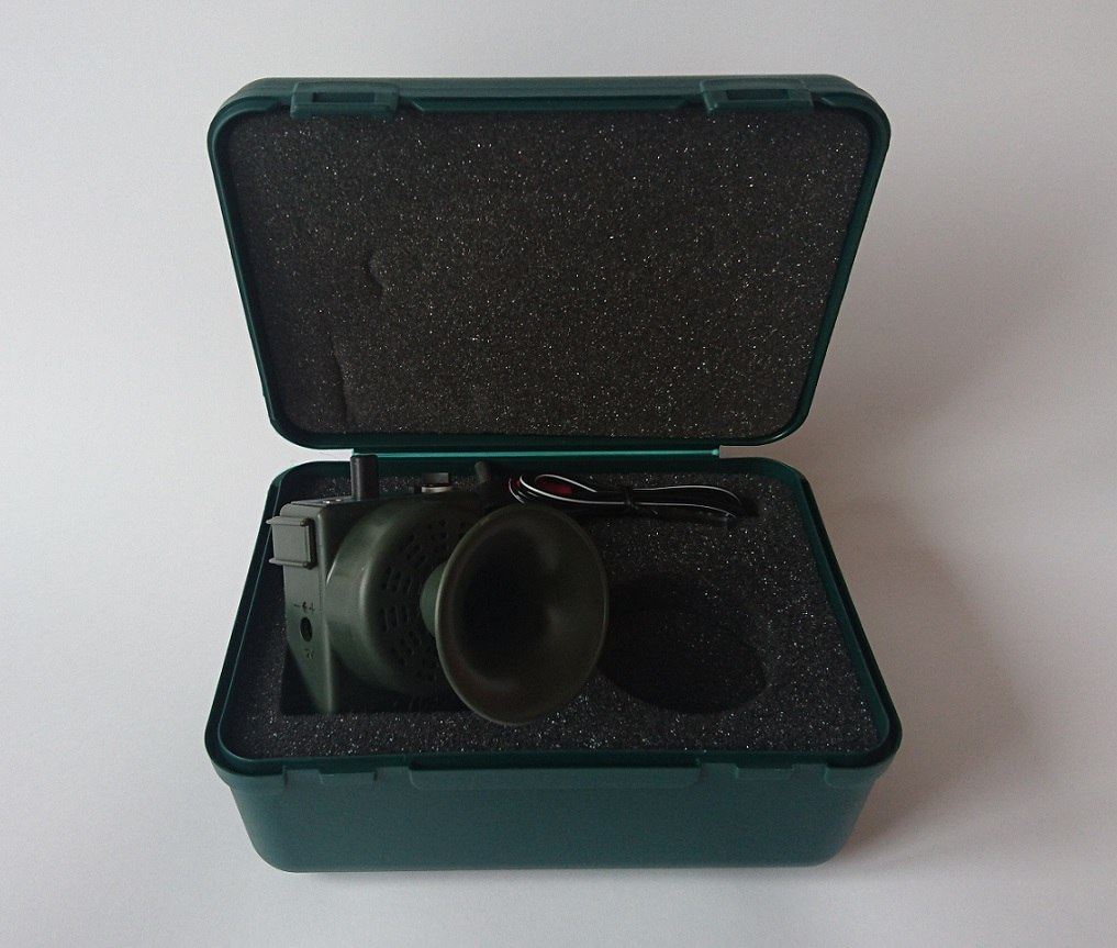 Electronic decoy Mini Colibri R310 chip 1 FOX Electronic decoy Mini Colibri R310 chip 1 FOX