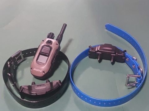 Dla 2 psów Obroża elektryczna Dogtra ARC-X Stymulacja Sygnał dźwiękowy Wibracja Światło lokalizacji